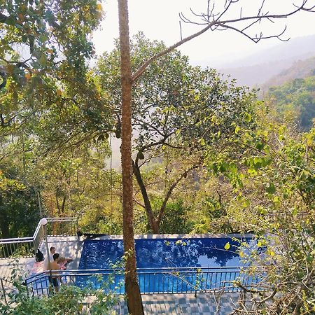 Sunset Valley Kerala Pool Resort - Serene Natural Forest Cottage Stay In Idukki With Sunrise & Sunset Panoramas, Natural Streams & Tranquil Summer Evenings Pirmed Bagian luar foto