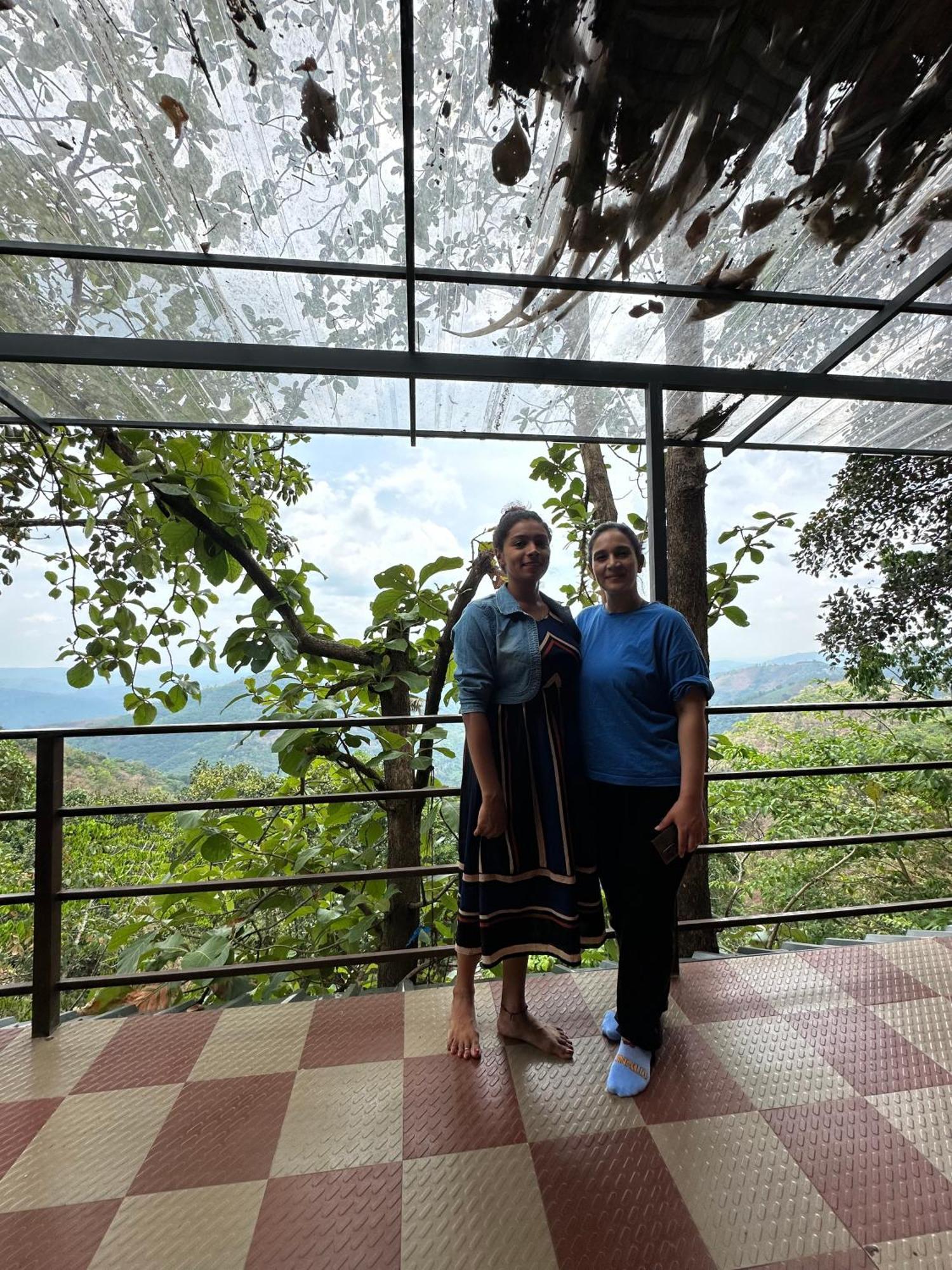 Sunset Valley Kerala Pool Resort - Serene Natural Forest Cottage Stay In Idukki With Sunrise & Sunset Panoramas, Natural Streams & Tranquil Summer Evenings Pirmed Bagian luar foto