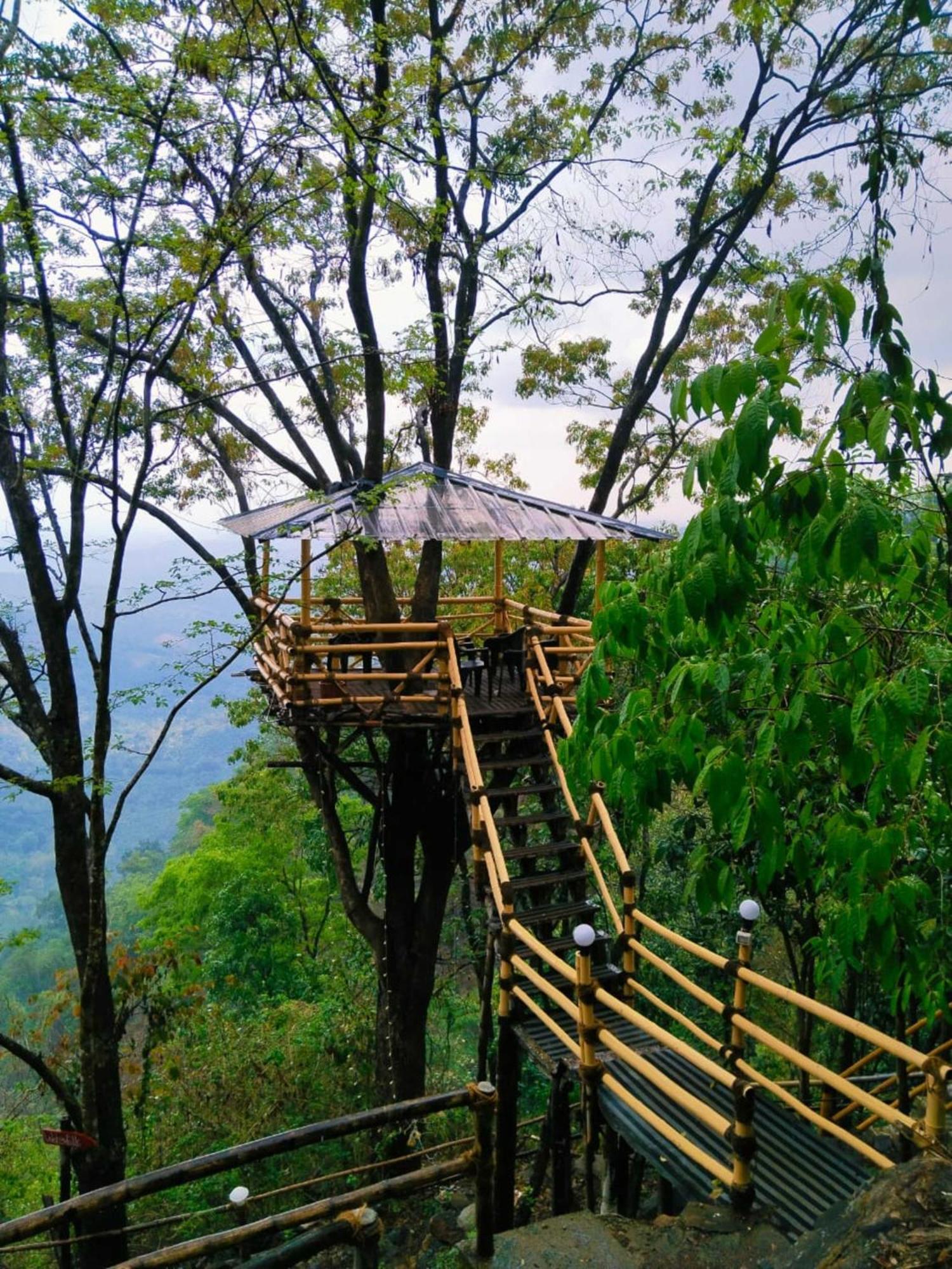 Sunset Valley Kerala Pool Resort - Serene Natural Forest Cottage Stay In Idukki With Sunrise & Sunset Panoramas, Natural Streams & Tranquil Summer Evenings Pirmed Bagian luar foto