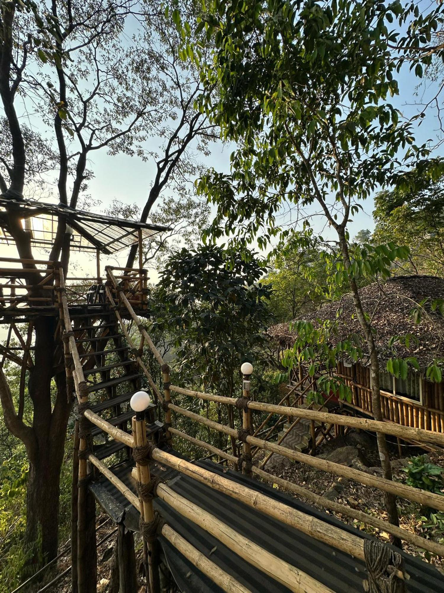 Sunset Valley Kerala Pool Resort - Serene Natural Forest Cottage Stay In Idukki With Sunrise & Sunset Panoramas, Natural Streams & Tranquil Summer Evenings Pirmed Bagian luar foto